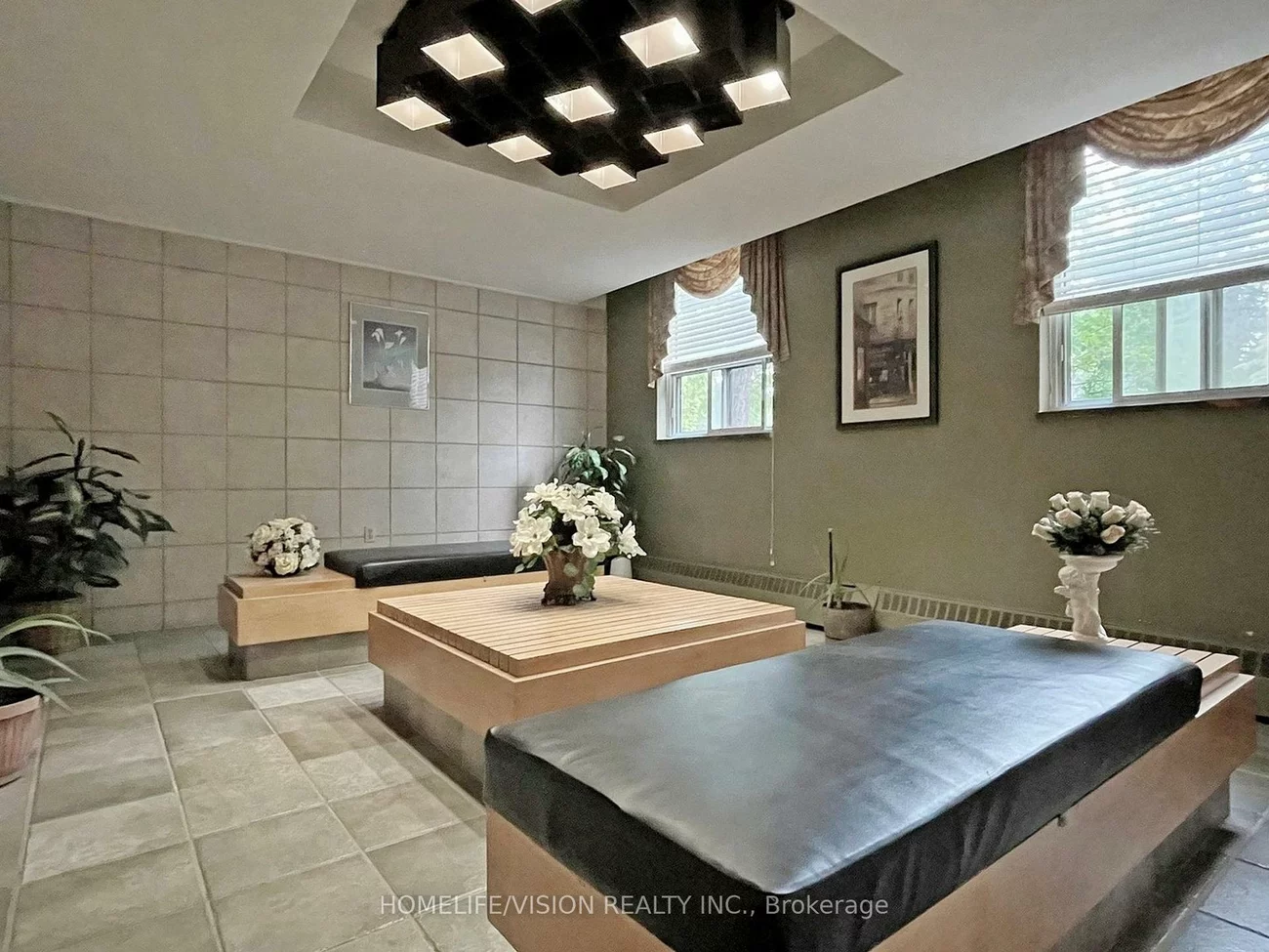 9, Four Winds, York University Heights, Toronto