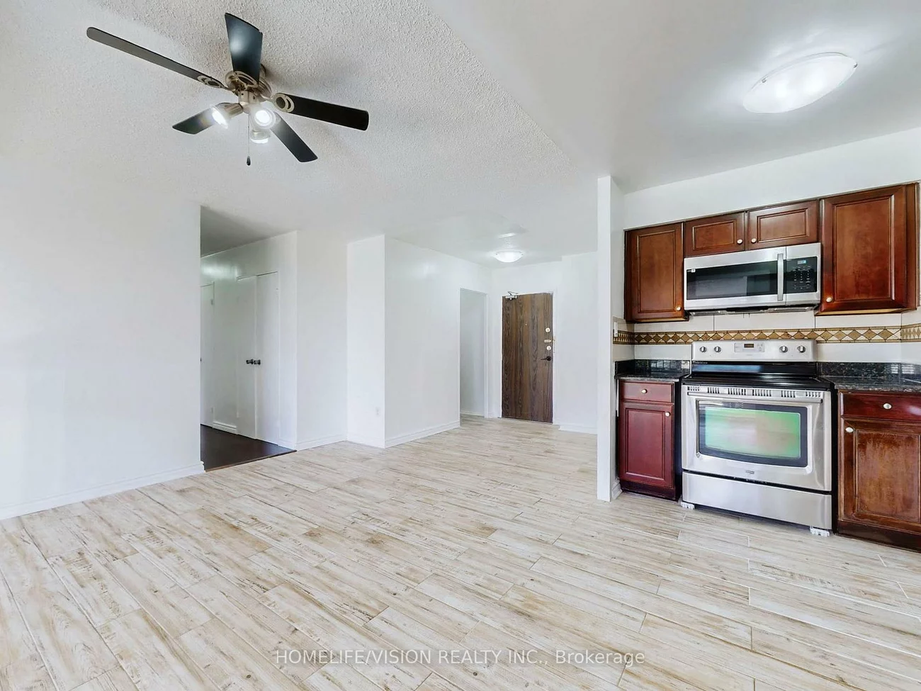 9, Four Winds, York University Heights, Toronto