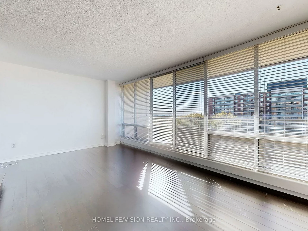 9, Four Winds, York University Heights, Toronto