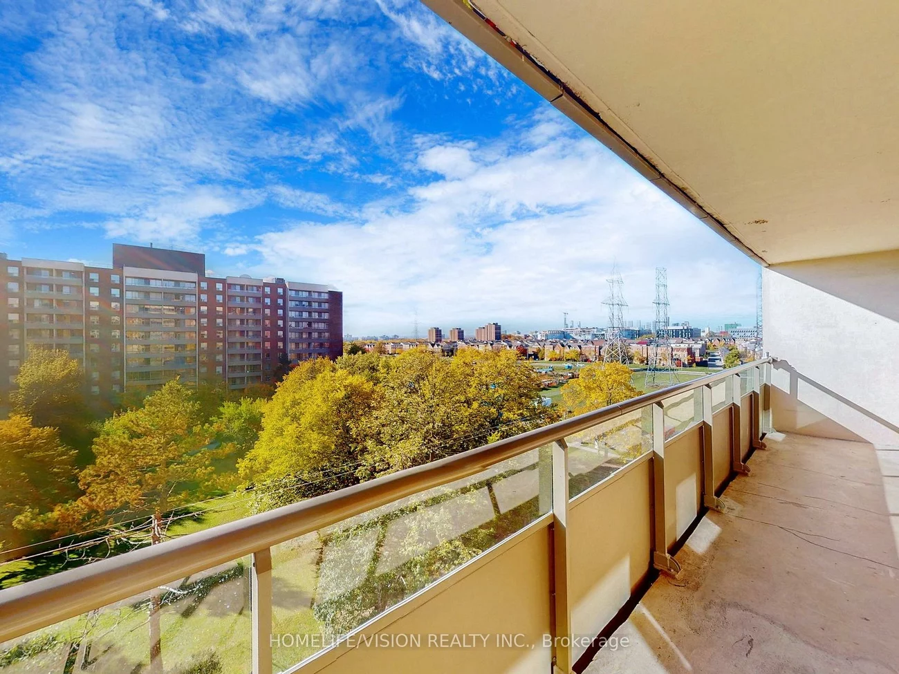 9, Four Winds, York University Heights, Toronto