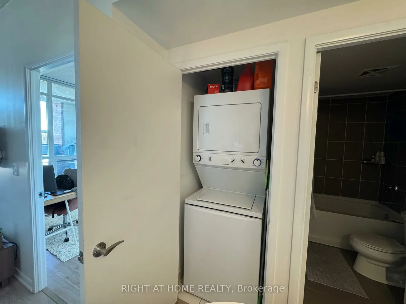 36, Via Bagnato, Yorkdale-Glen Park, Toronto