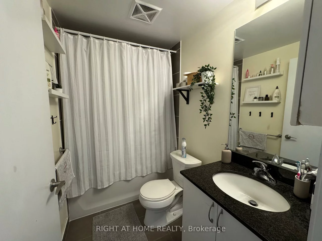 36, Via Bagnato, Yorkdale-Glen Park, Toronto