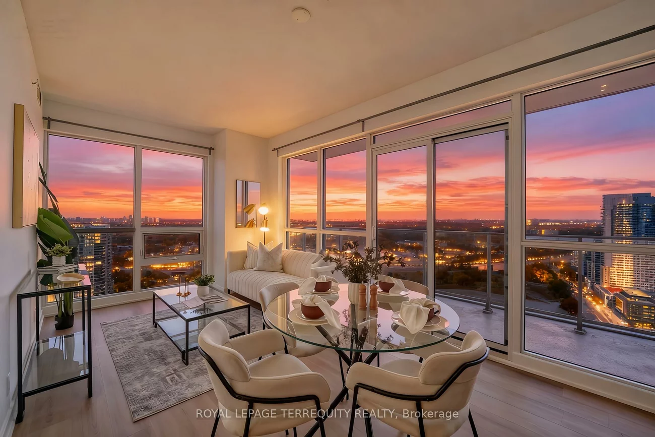 2200, Lakeshore, Mimico, Toronto