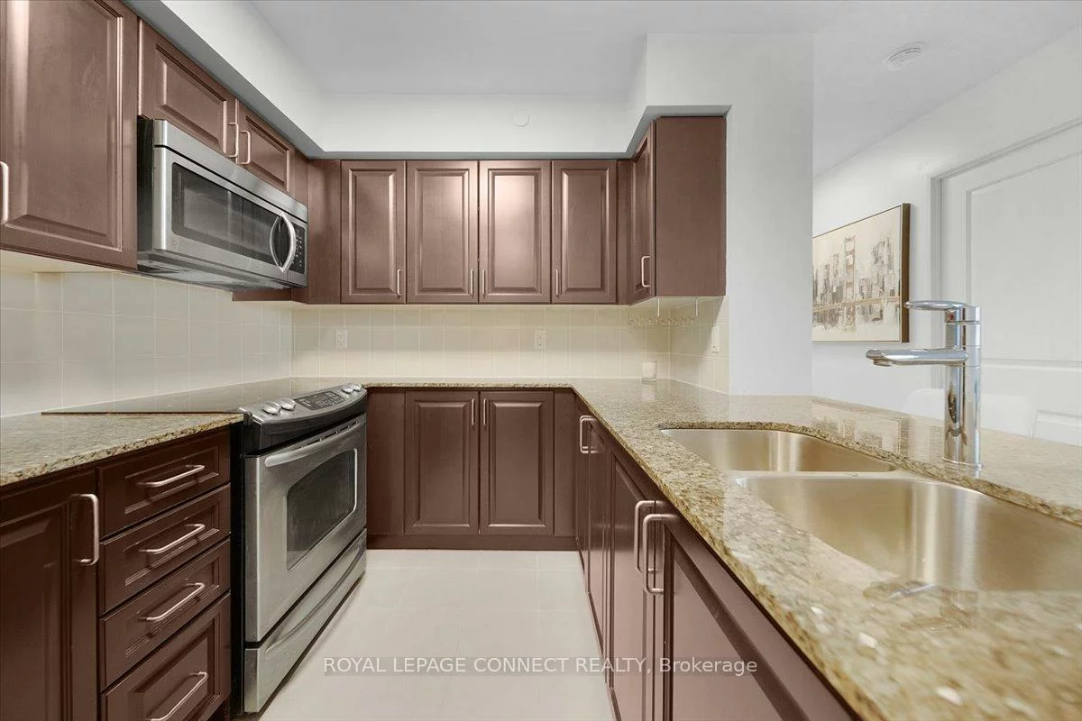 205, Sherway Gardens, Islington-City Centre West, Toronto