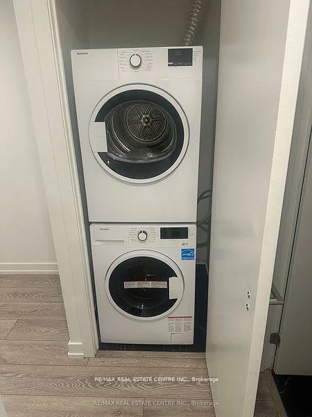 1100, Sheppard, York University Heights, Toronto