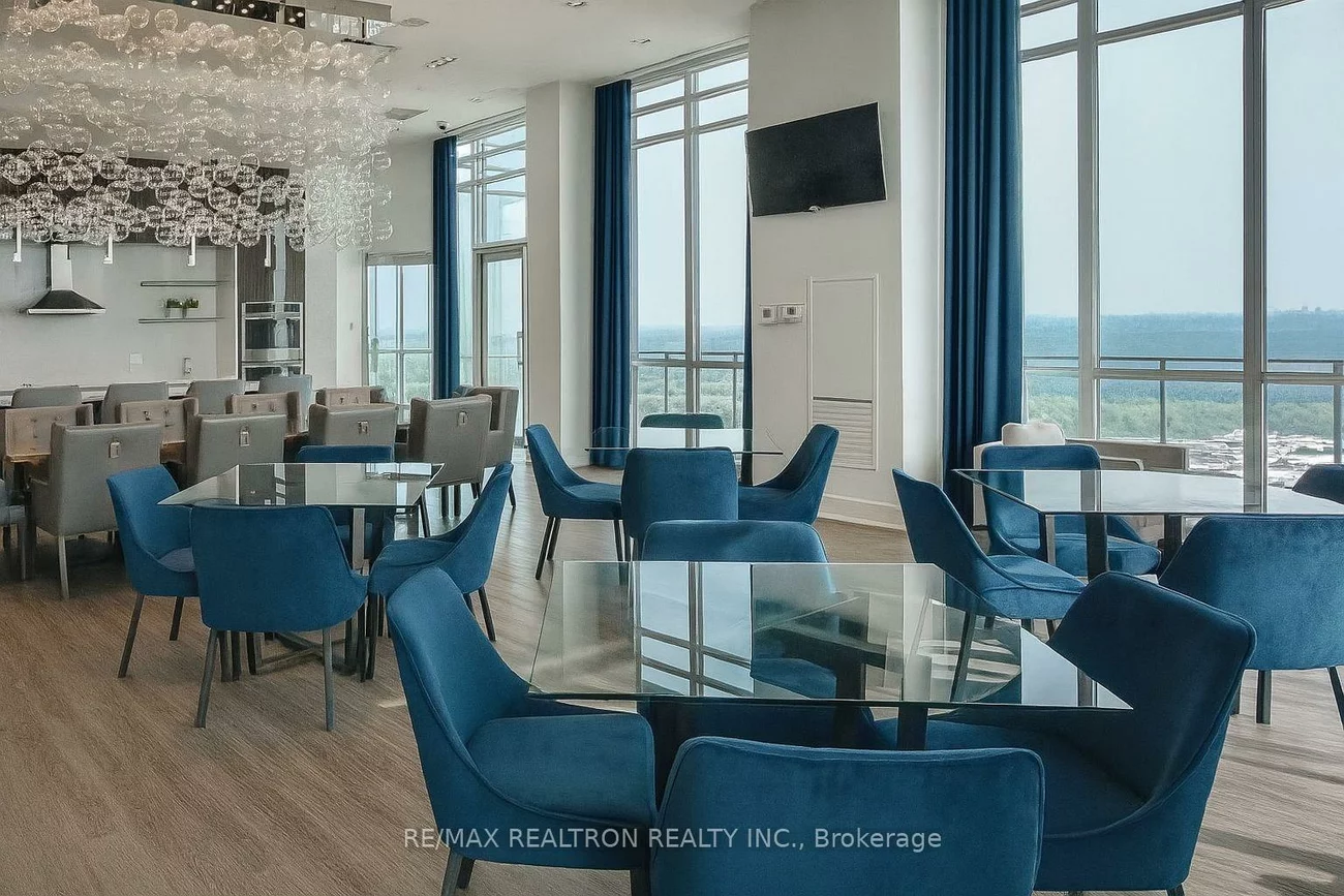 10, Park Lawn, Mimico, Toronto