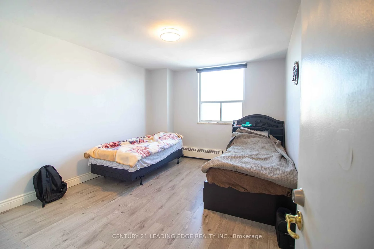80, Grandravine, York University Heights, Toronto