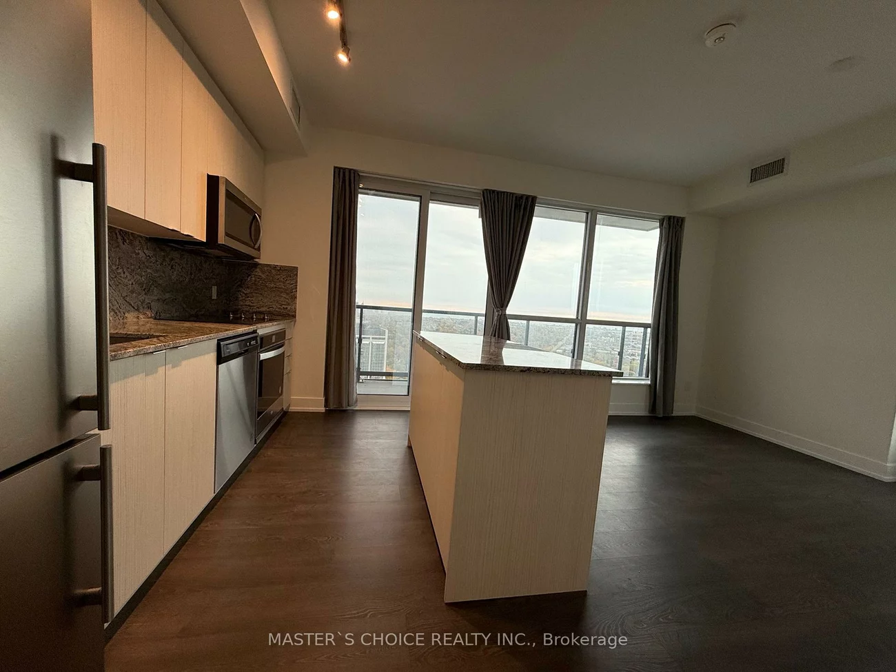 5, Mabelle, Islington-City Centre West, Toronto