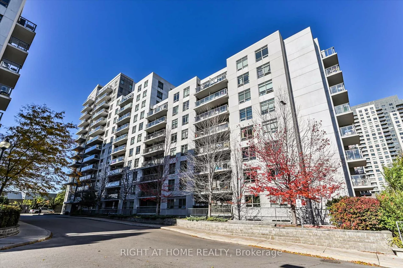 816, Lansdowne, Dovercourt-Wallace Emerson-Junction, Toronto