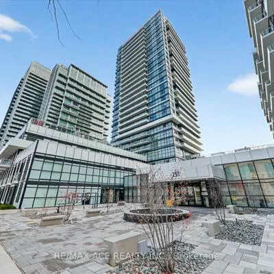 251, Manitoba, Mimico, Toronto