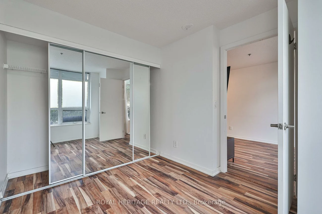 38, Joe Shuster, South Parkdale, Toronto