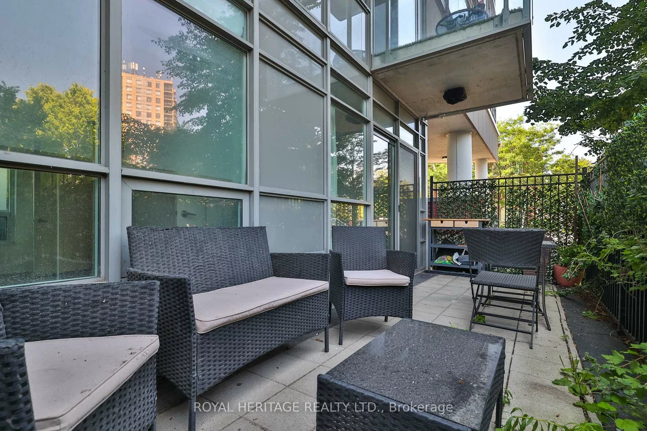 38, Joe Shuster, South Parkdale, Toronto