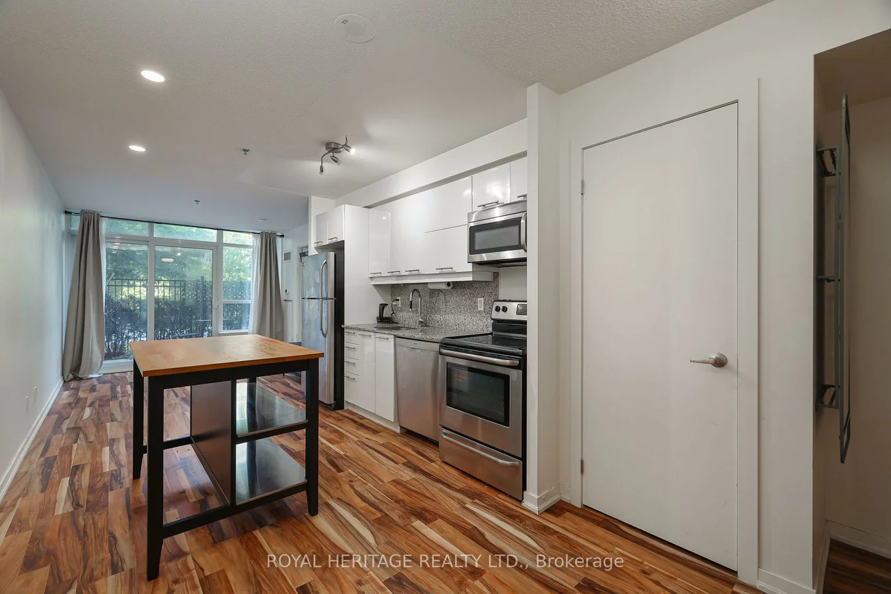 38, Joe Shuster, South Parkdale, Toronto