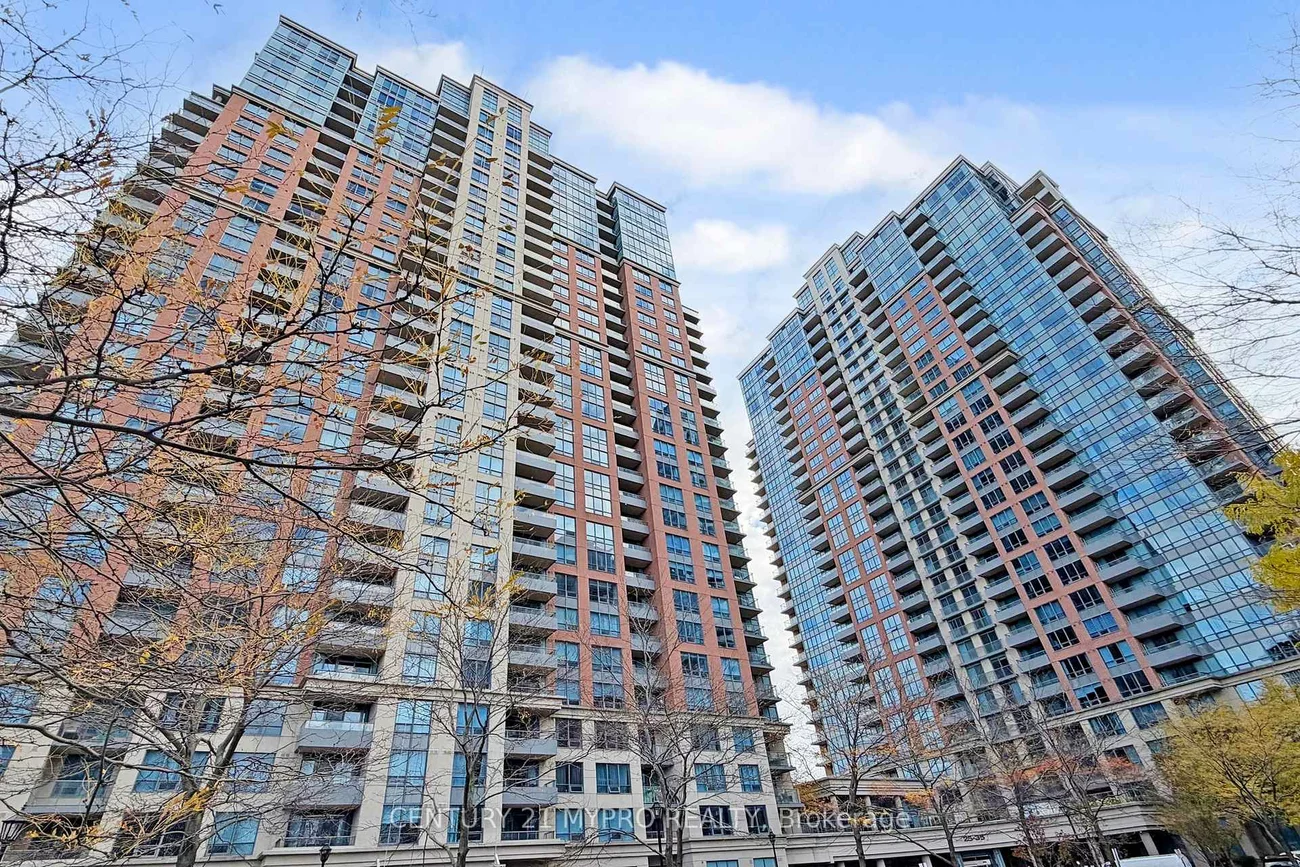 35, Viking, Islington-City Centre West, Toronto