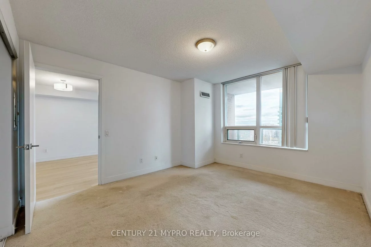 35, Viking, Islington-City Centre West, Toronto