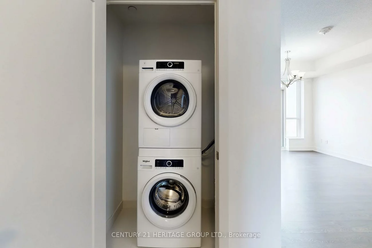 7, Mabelle, Islington-City Centre West, Toronto