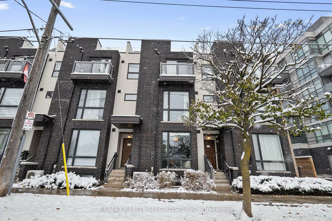 24, Fieldway, Islington-City Centre West, Toronto