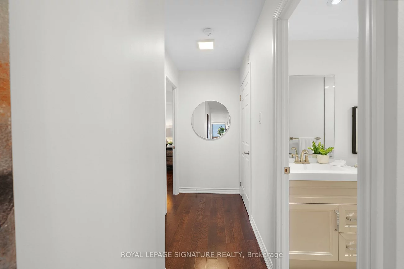 100, Quebec, High Park North, Toronto