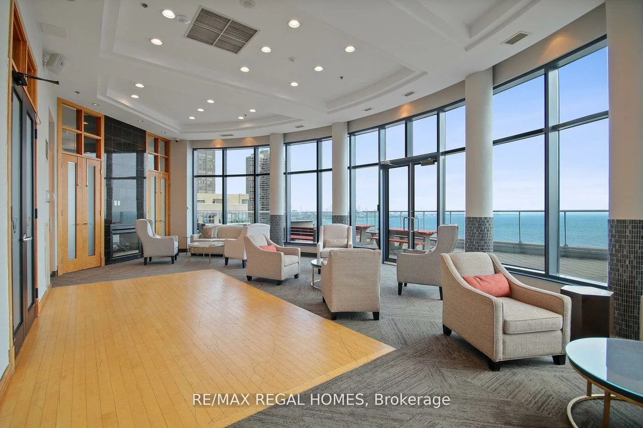 2083, Lake Shore, Mimico, Toronto