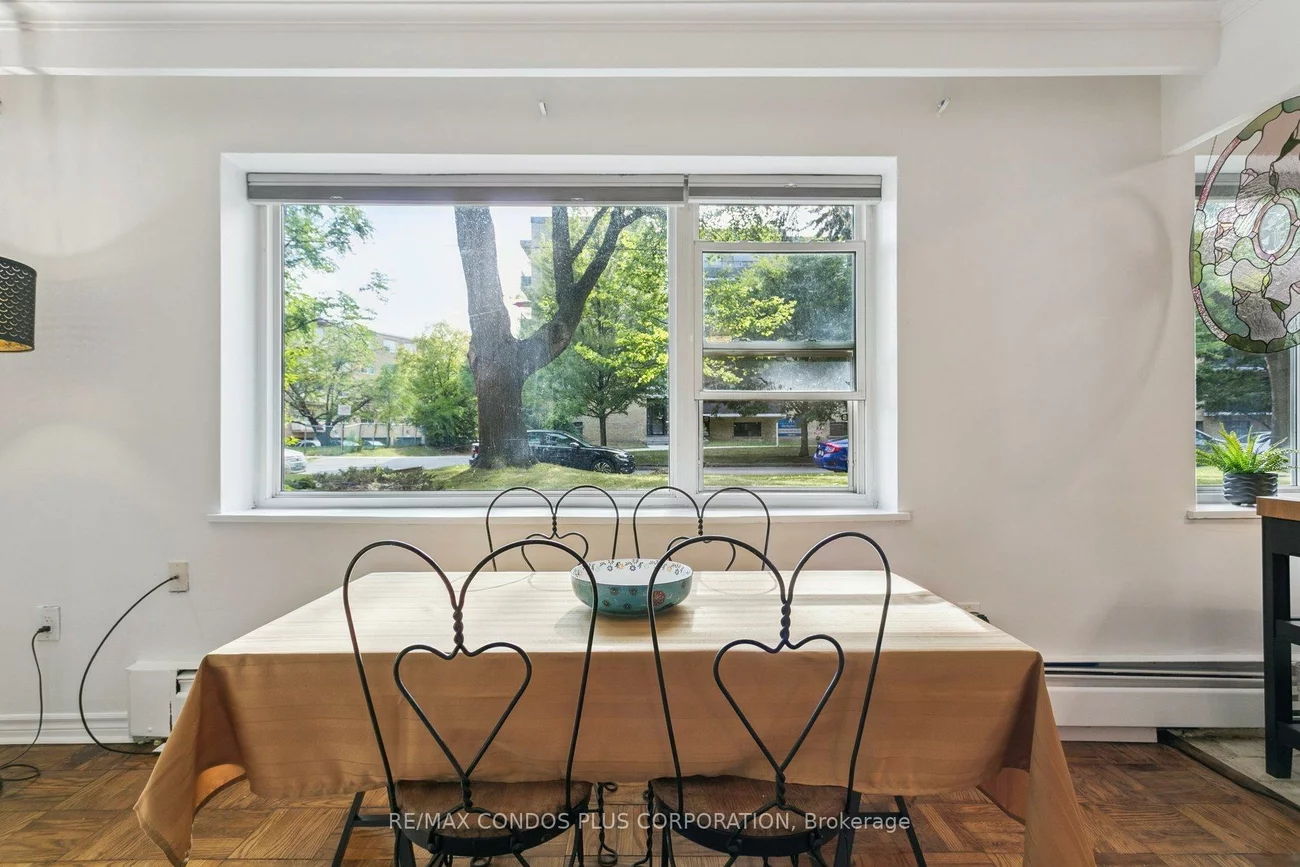 185, Stephen, Stonegate-Queensway, Toronto