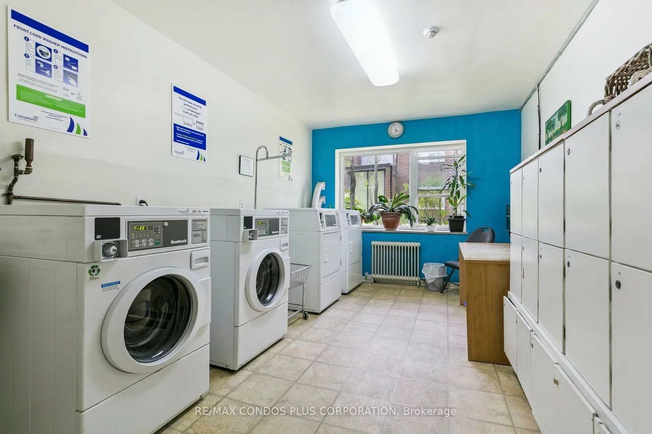 185, Stephen, Stonegate-Queensway, Toronto