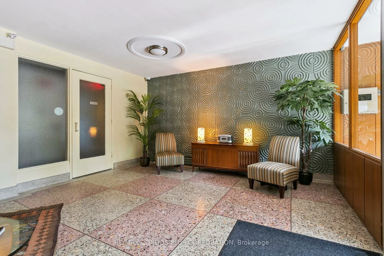 185, Stephen, Stonegate-Queensway, Toronto