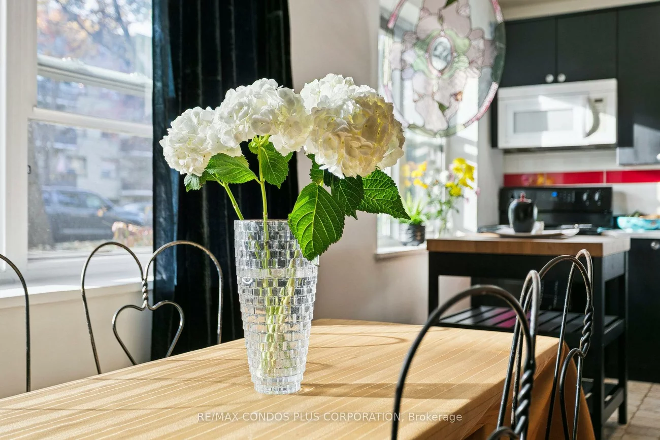 185, Stephen, Stonegate-Queensway, Toronto