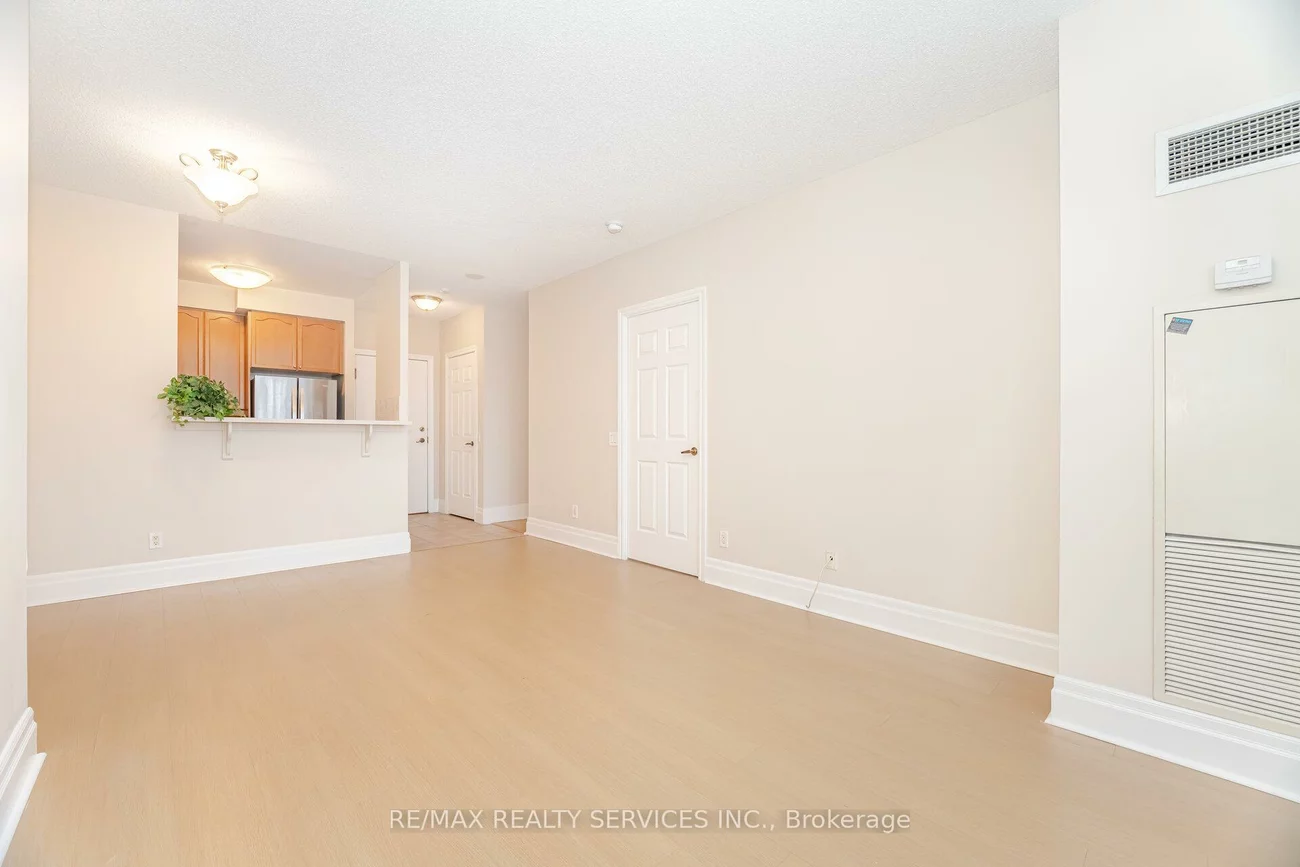 710, Humberwood, West Humber-Clairville, Toronto