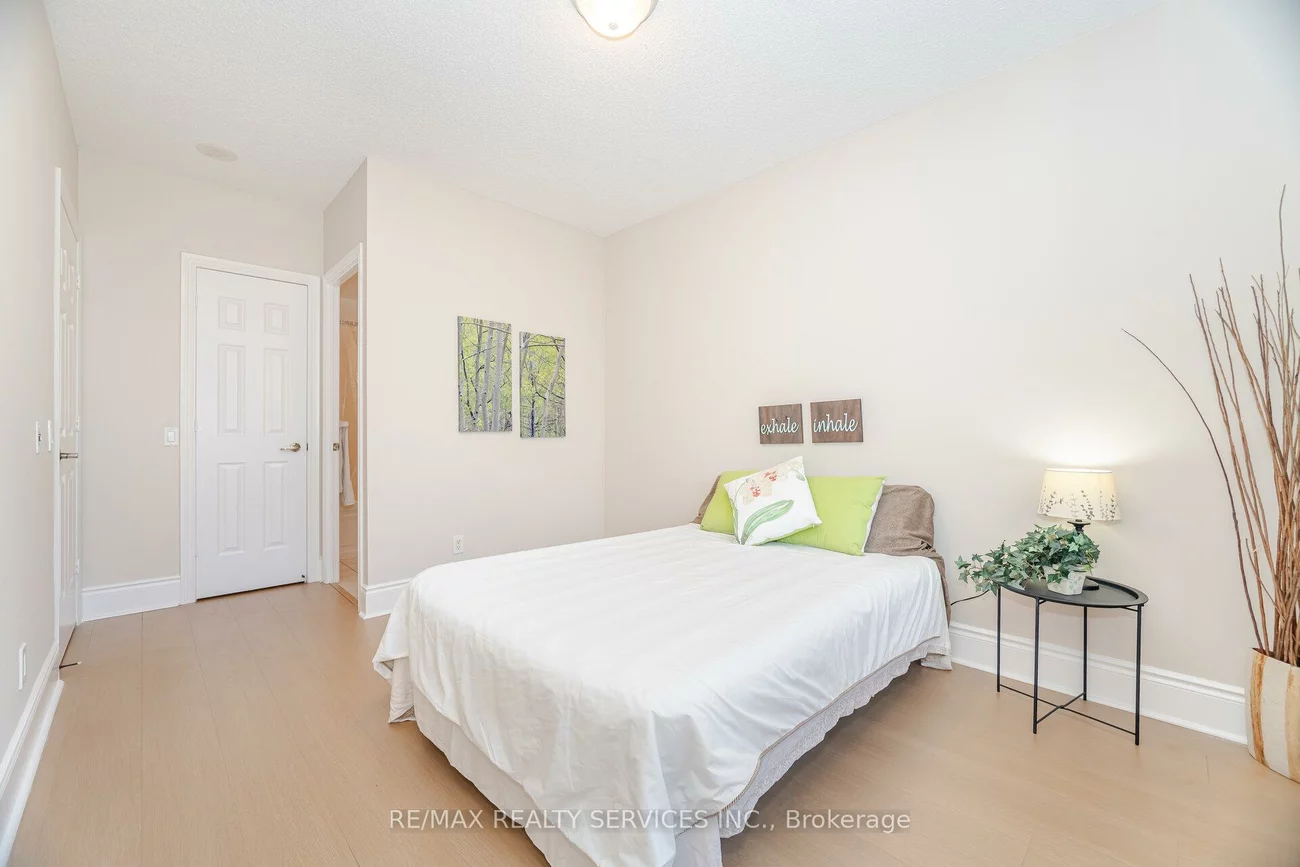 710, Humberwood, West Humber-Clairville, Toronto