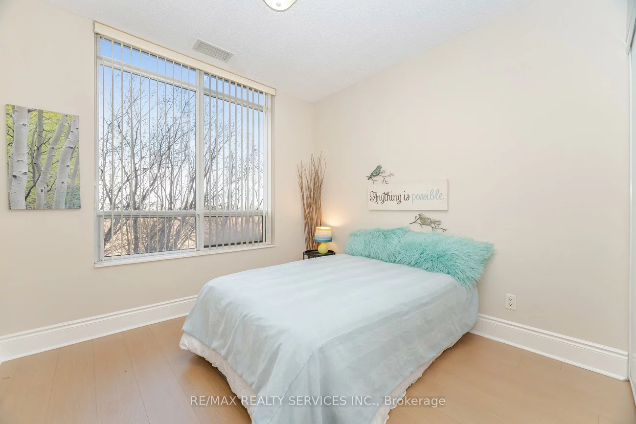 710, Humberwood, West Humber-Clairville, Toronto