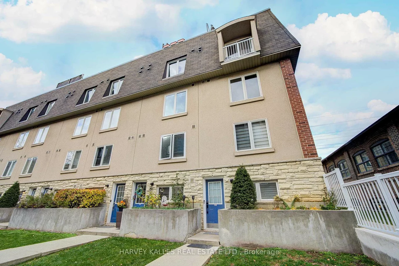 51, Foundry, Dovercourt-Wallace Emerson-Junction, Toronto