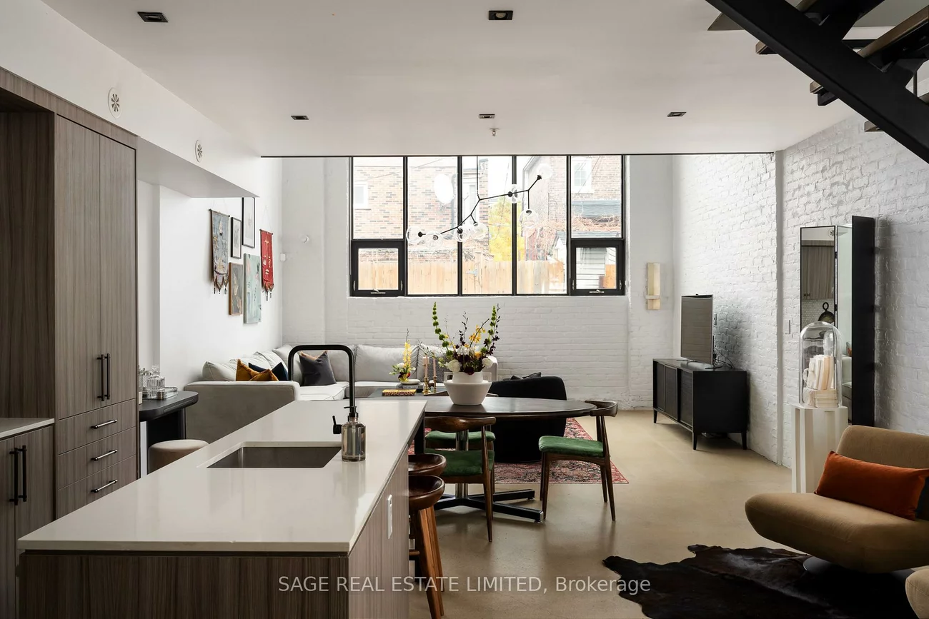 50, Bartlett, Dovercourt-Wallace Emerson-Junction, Toronto