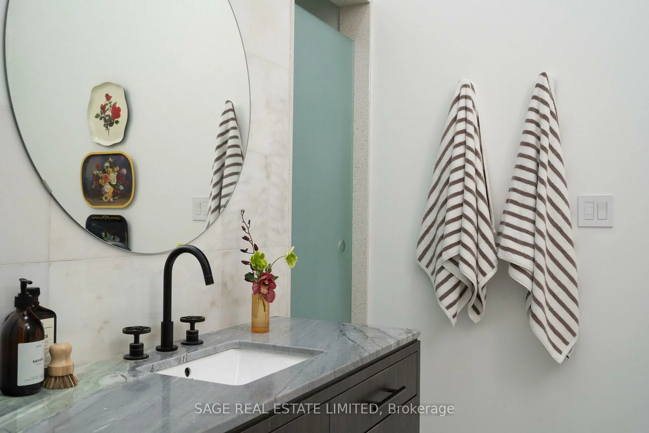 50, Bartlett, Dovercourt-Wallace Emerson-Junction, Toronto