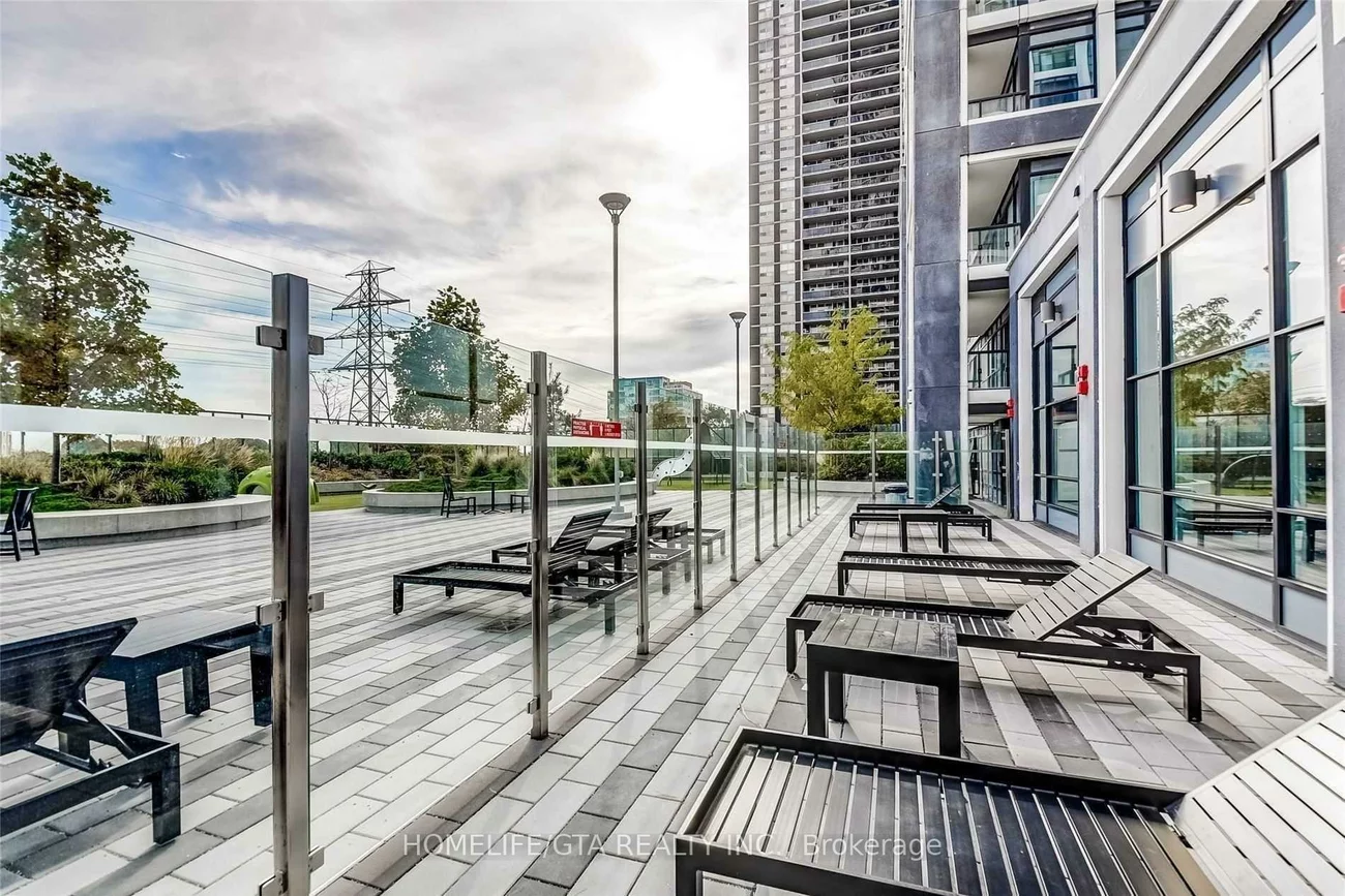 9, Mabelle, Islington-City Centre West, Toronto