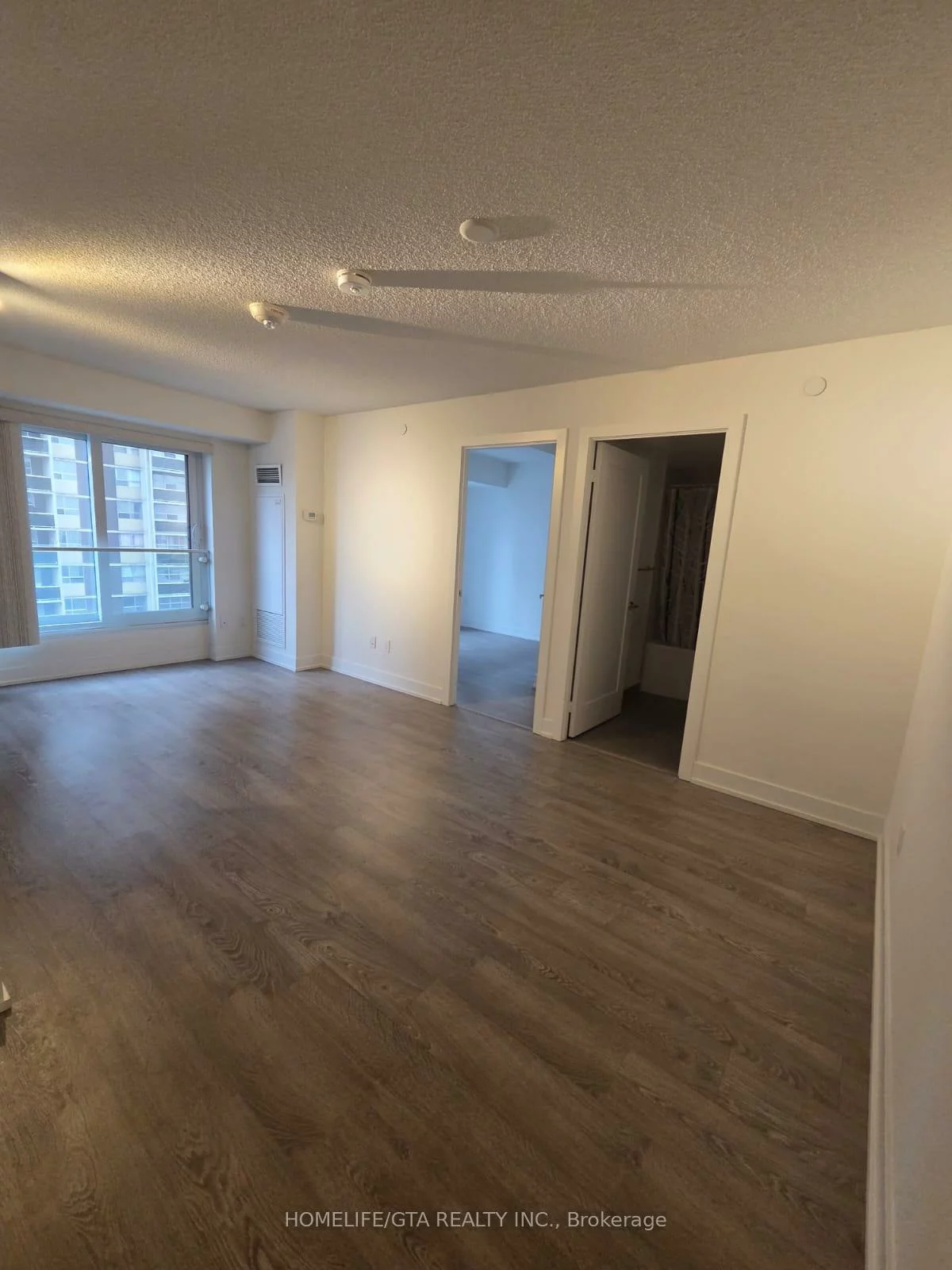 9, Mabelle, Islington-City Centre West, Toronto