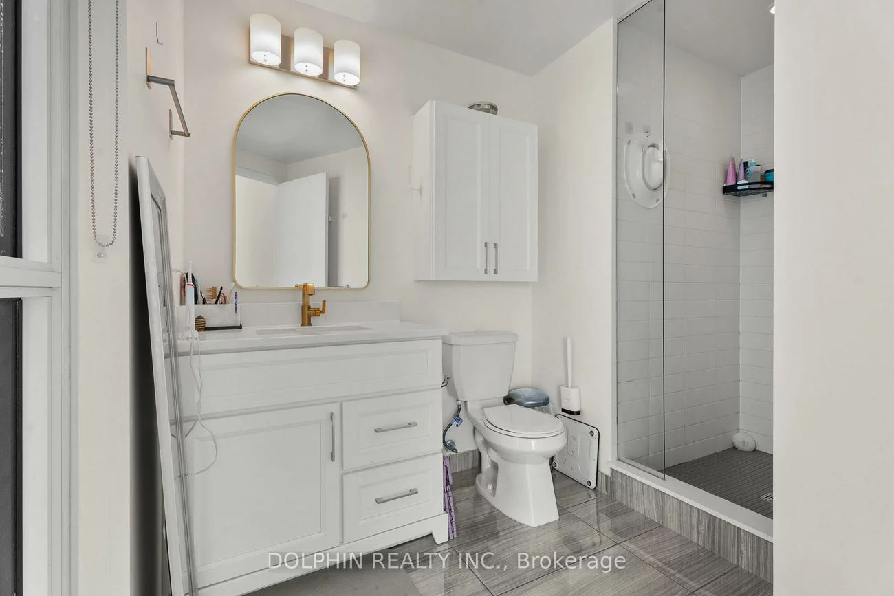 10, Park Lawn, Mimico, Toronto