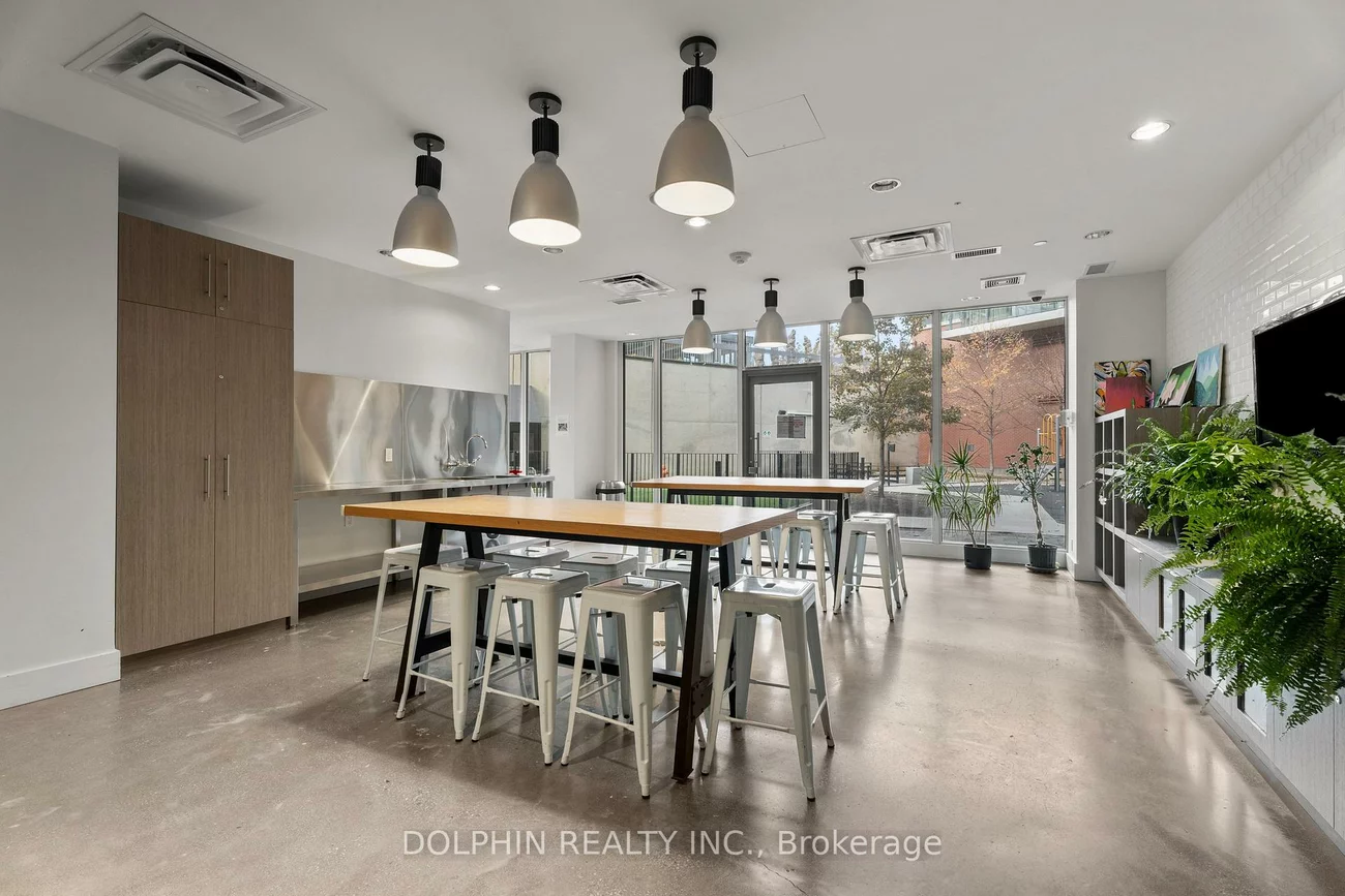 10, Park Lawn, Mimico, Toronto