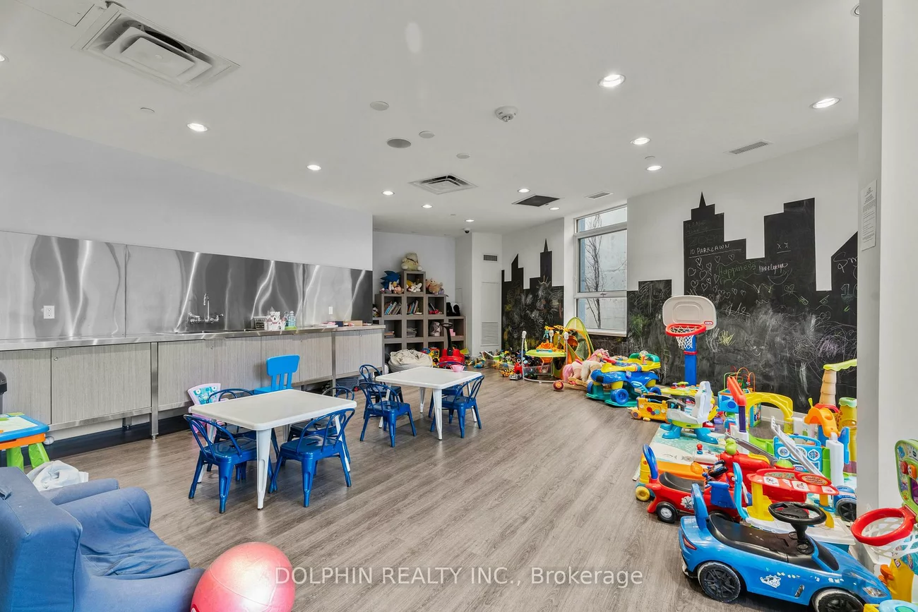 10, Park Lawn, Mimico, Toronto