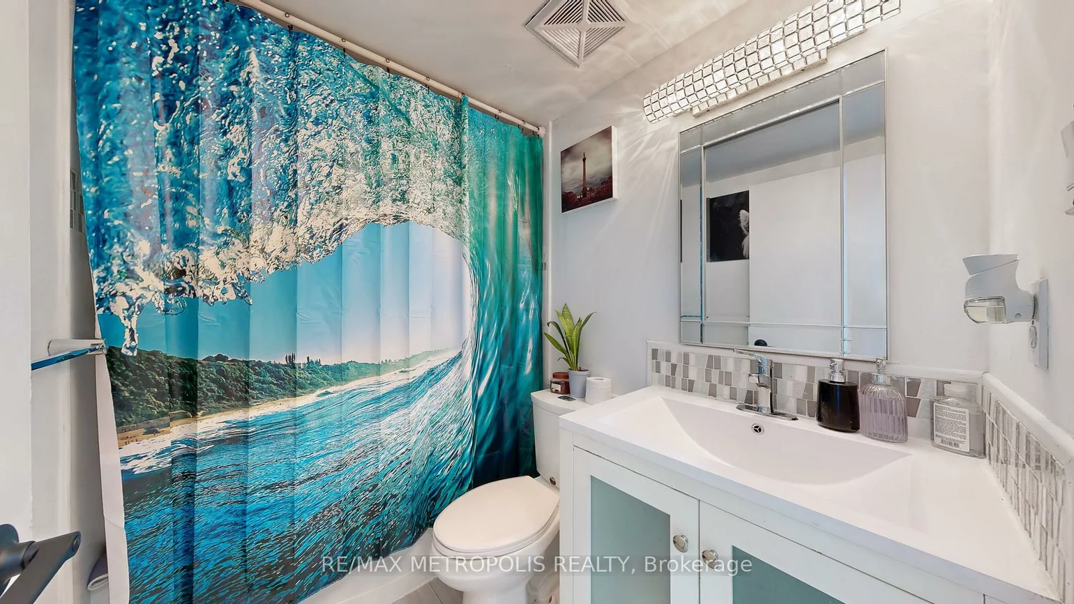 10, Martha Eaton, Brookhaven-Amesbury, Toronto