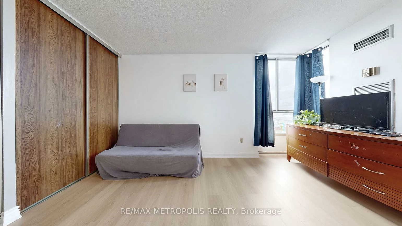 10, Martha Eaton, Brookhaven-Amesbury, Toronto