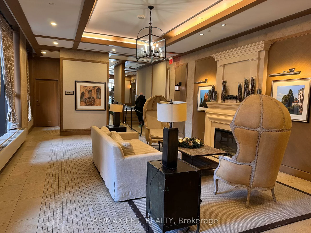 830, Lawrence, Yorkdale-Glen Park, Toronto