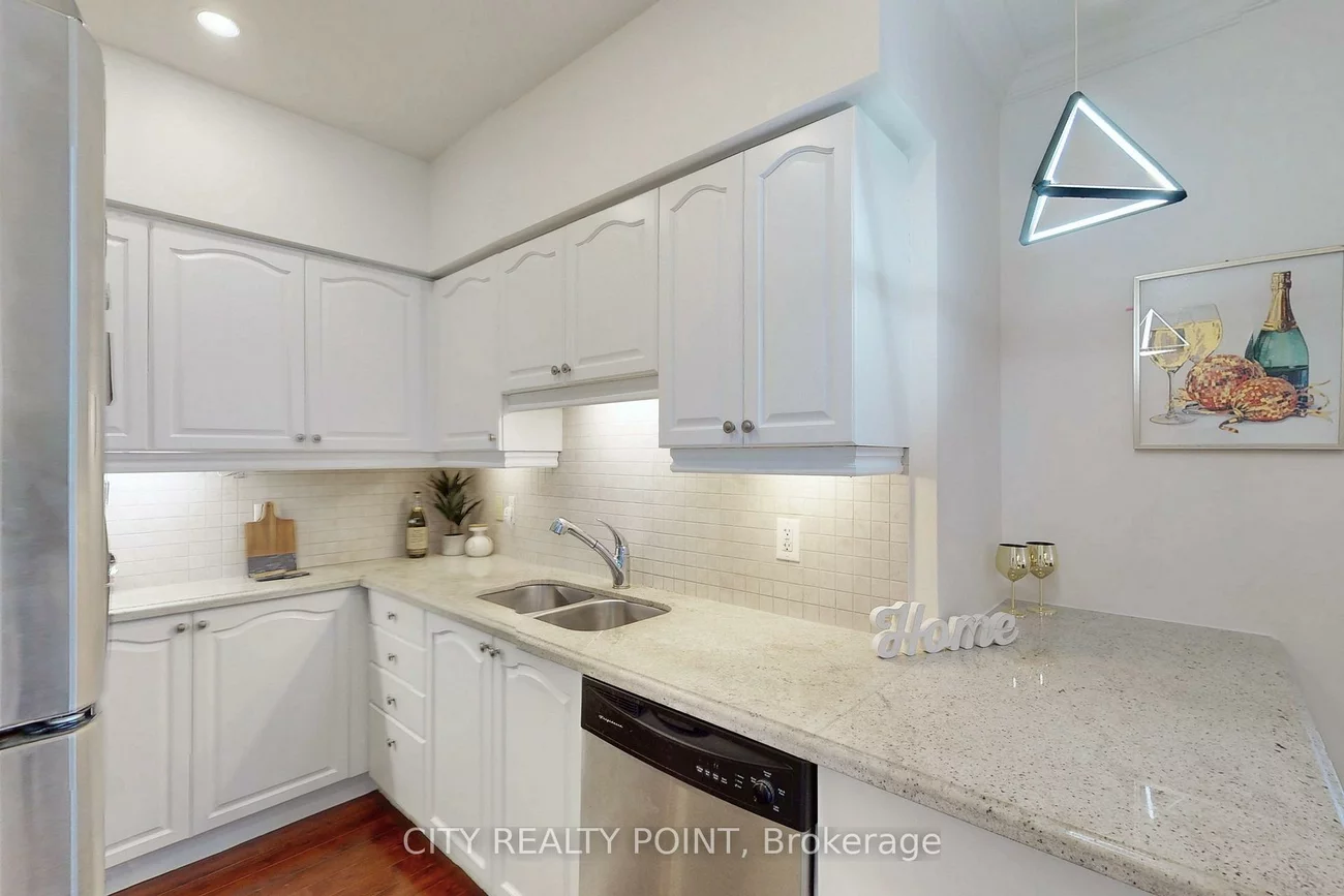 58, Marine Parade, Mimico, Toronto