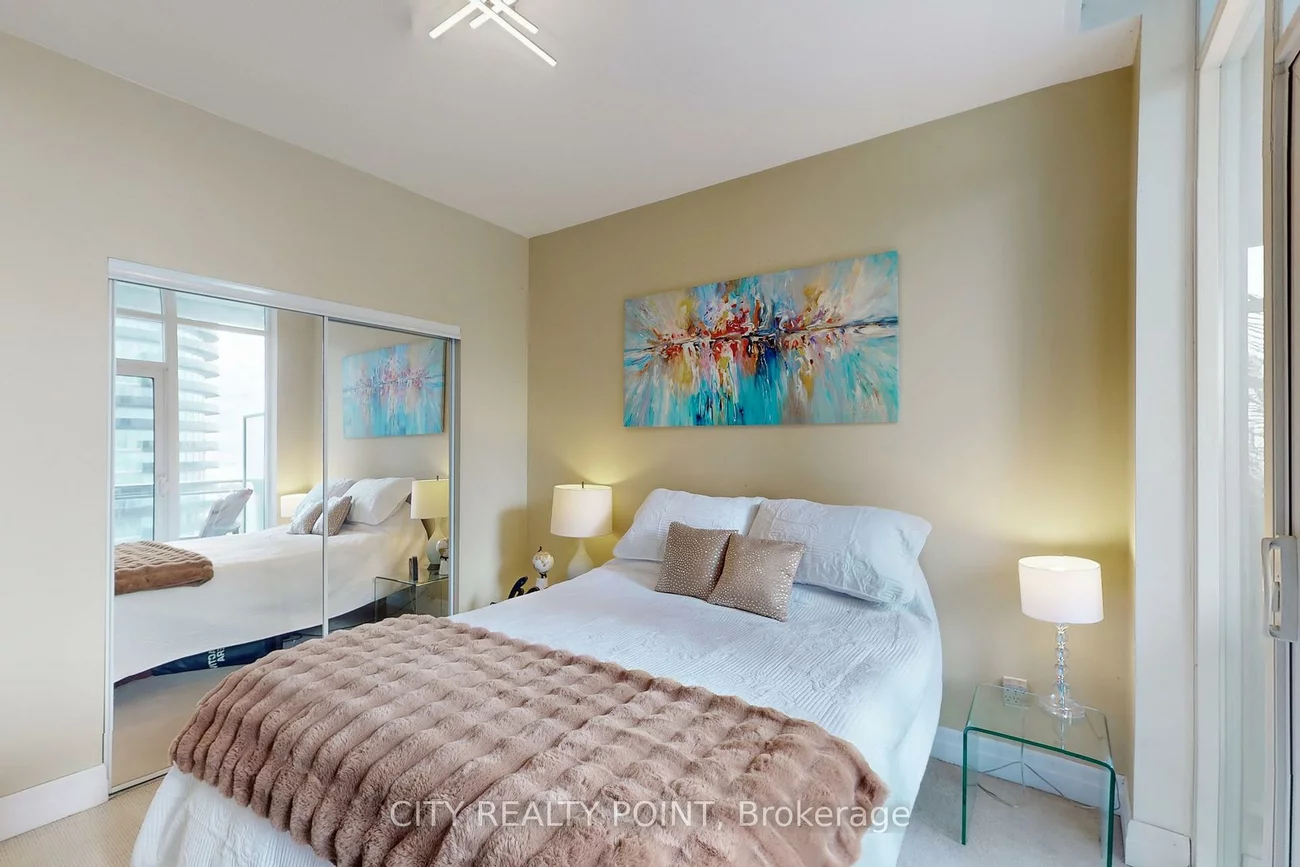 58, Marine Parade, Mimico, Toronto