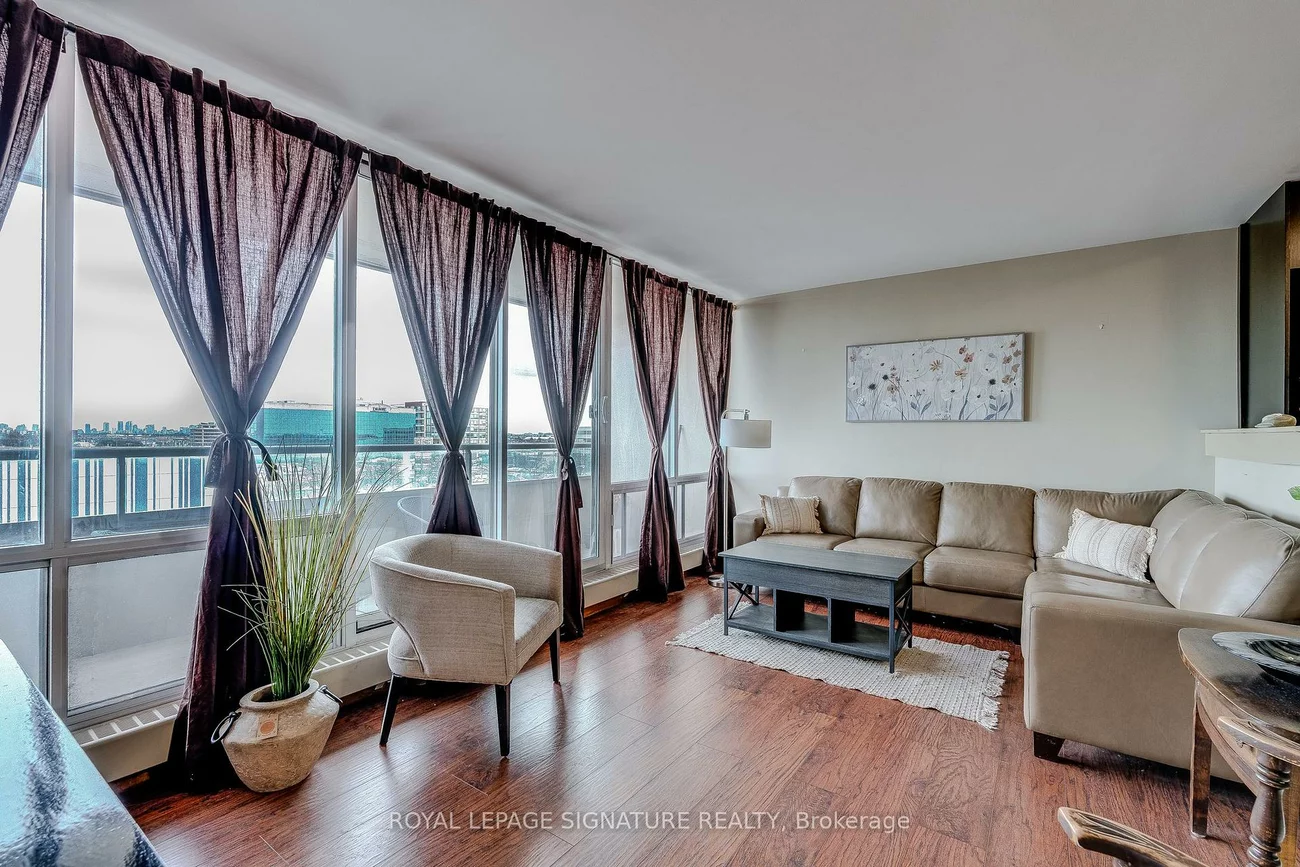 1, Four Winds, York University Heights, Toronto