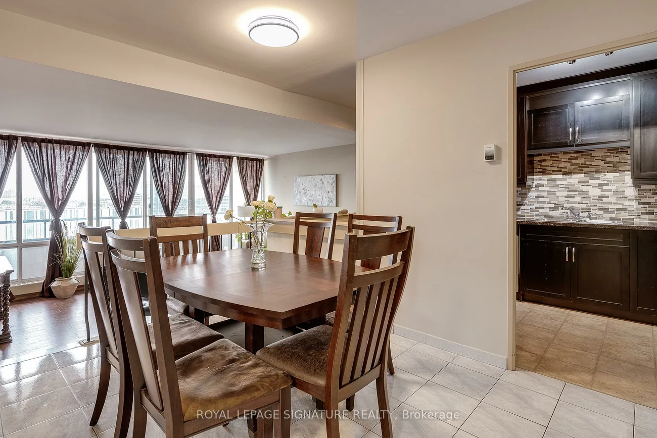 1, Four Winds, York University Heights, Toronto