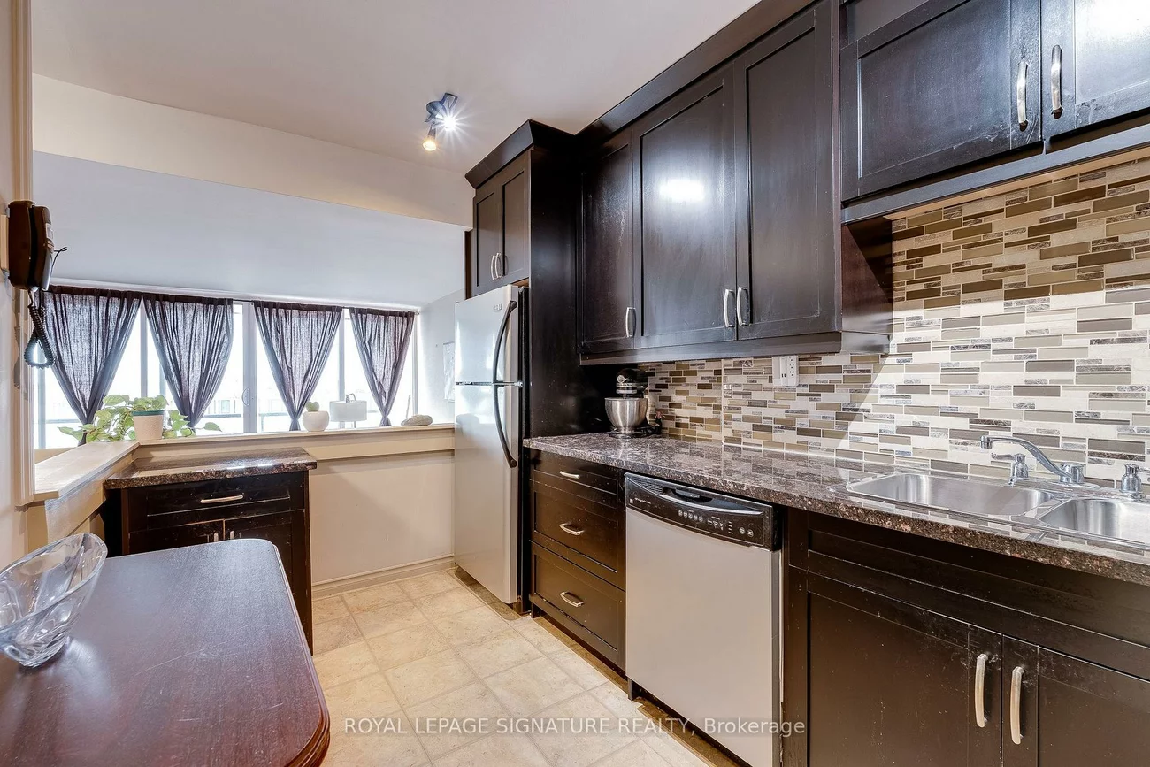 1, Four Winds, York University Heights, Toronto