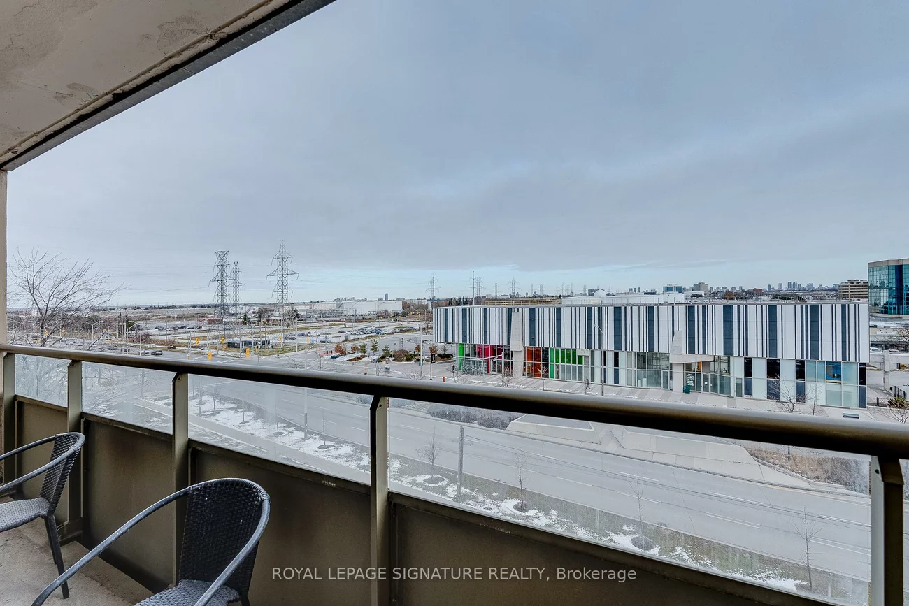 1, Four Winds, York University Heights, Toronto