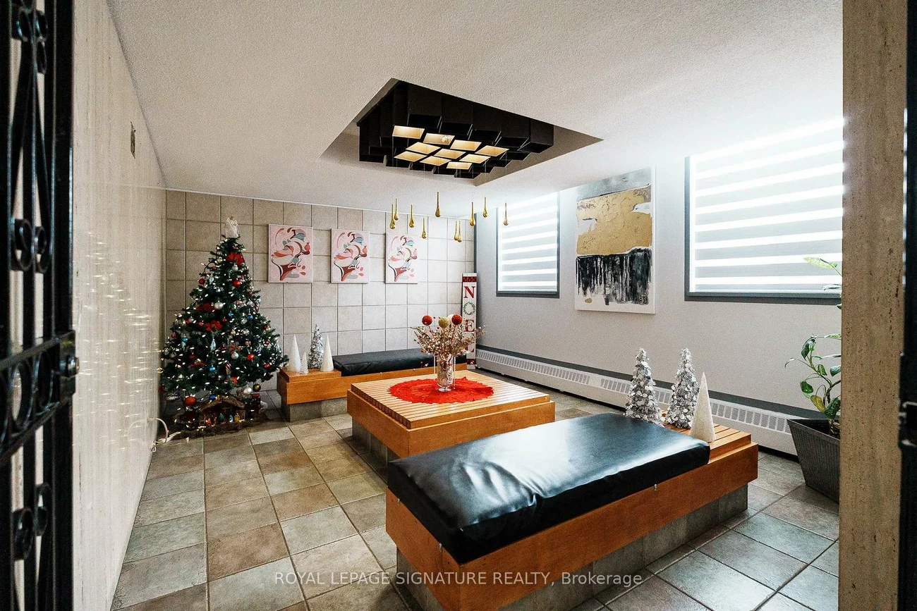 1, Four Winds, York University Heights, Toronto