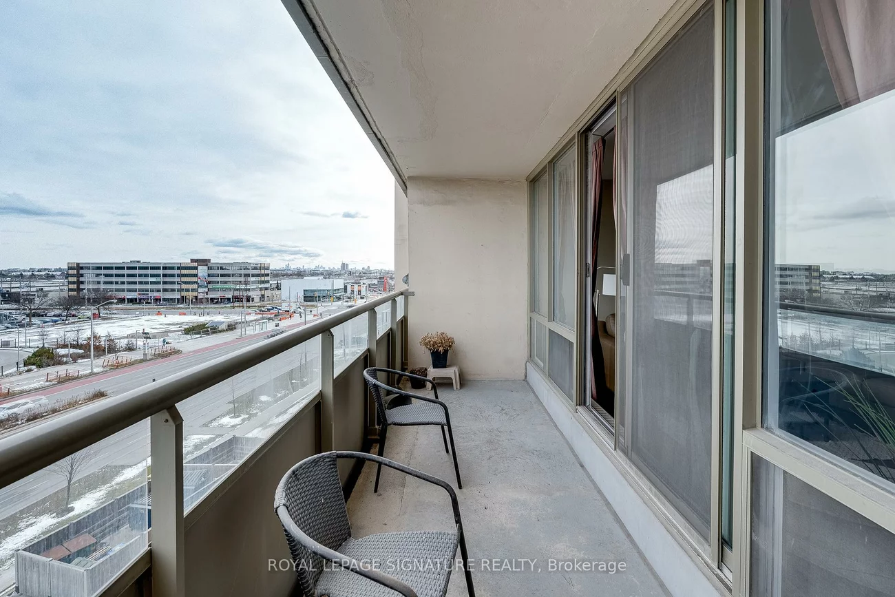 1, Four Winds, York University Heights, Toronto