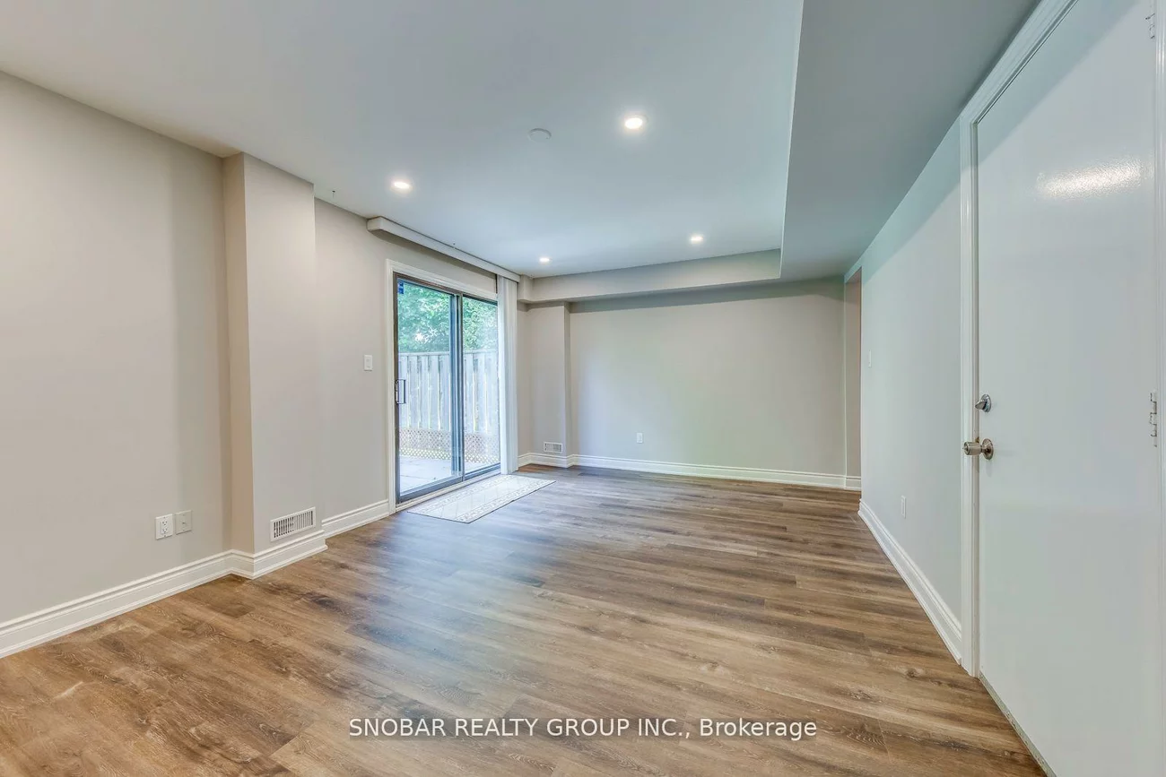 35, Maple Branch, Kingsview Village-The Westway, Toronto